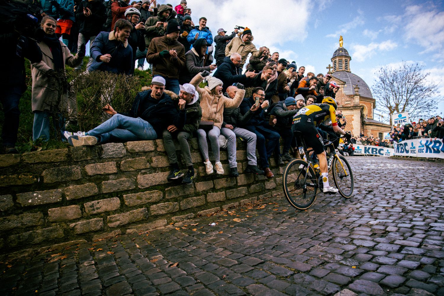 Preview Omloop het Nieuwsblad 2024 - cycling classics